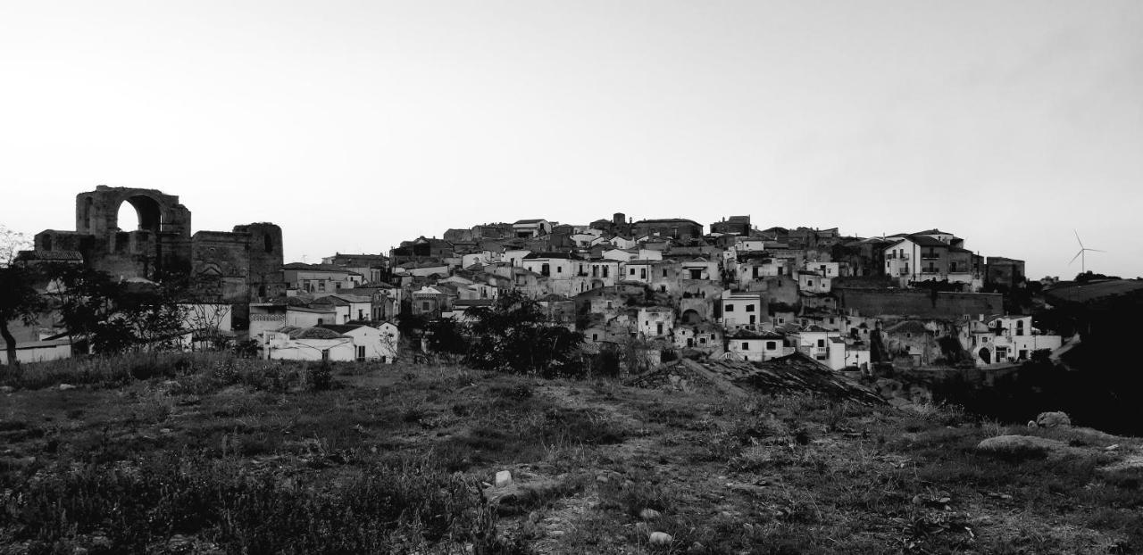 Il Centro Storico Villa Grottole Luaran gambar