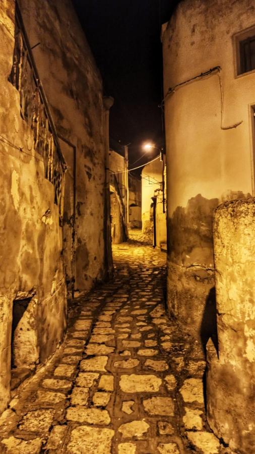 Il Centro Storico Villa Grottole Luaran gambar